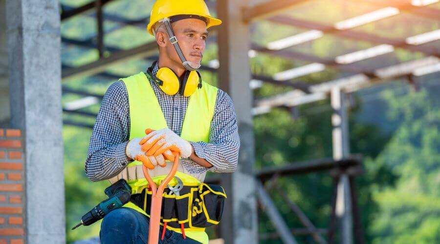 Expert Emergency Roof Repairs services in East Elmhurst, NY